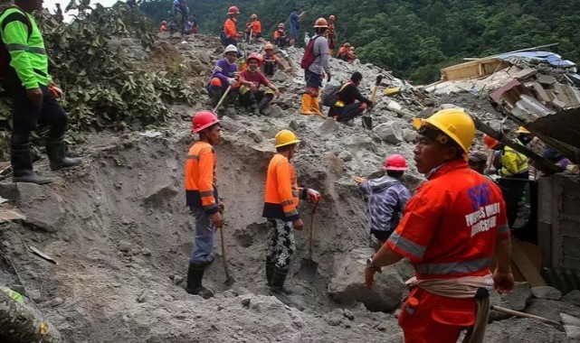 Filipinler'deki toprak kayması! Ölü sayısı 71’e yükseldi