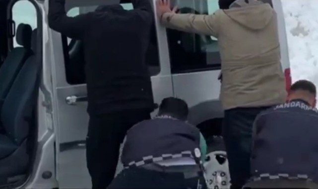 Kaçak 22 kilo külçe altın ele geçirildi