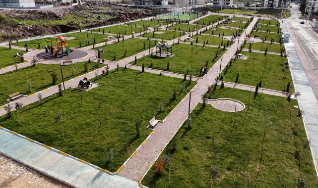 Karaköprü'ye yeni park kazandırıldı