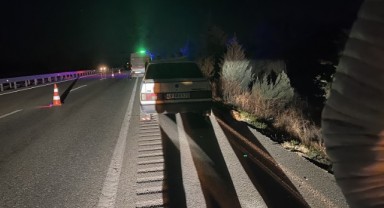 Karayolunda arızalanan otomobile tır çarptı: 1 ölü
