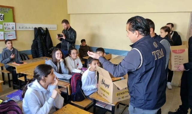 Kırşehir'de toplanan kitaplar, Şanlıurfa'da dağıtıldı