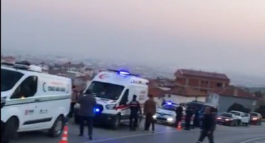 Kontrolden çıkan kamyon şarampole yuvarlandı: 2 ölü