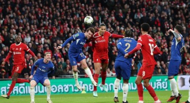 Liverpool, 118’de Van Dijk ile kupaya uzandı