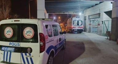 Mahalle bekçisi göğsünden bıçaklandı