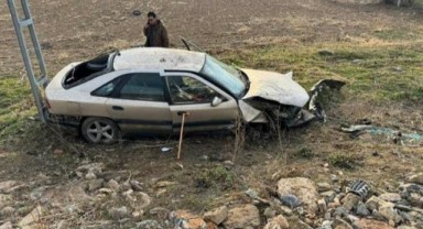 Otomobil şarampole uçtu: 1 yaralı