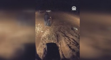Siverek'te araçta mahsur kalan 2 kişi kurtarıldı