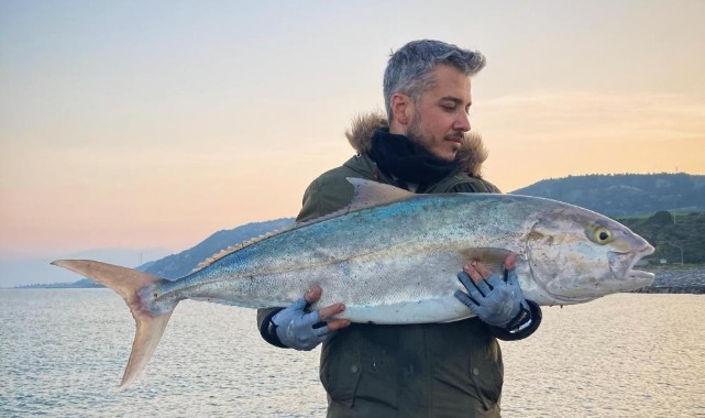 Tuttuğu balığı görenler gözlerine inanamadı!