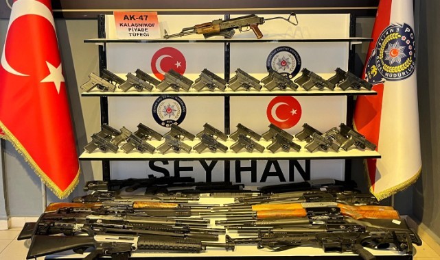  Adana’da ruhsatsız silah operasyonunda 9 tutuklama