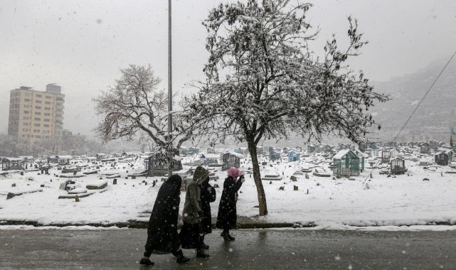 Afganistan'da soğuk hava nedeniyle 60 kişi öldü