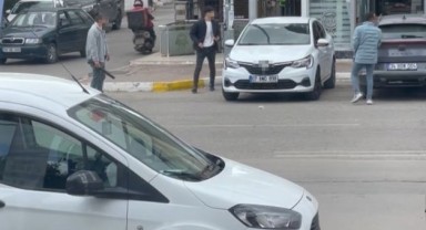 Alacak verecek meselesinde silahlar konuştu: 7 yaralı