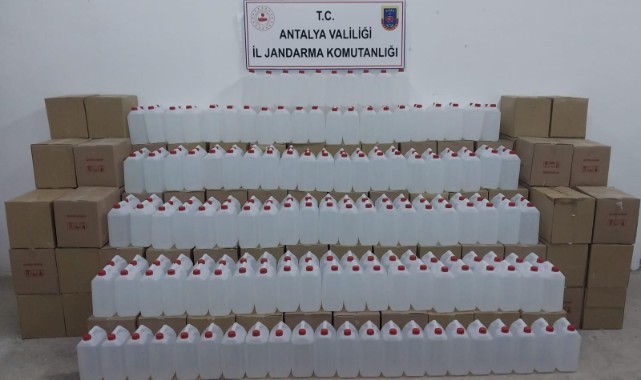 Antalya'da 7 ton kaçak/sahte etil alkol ele geçirildi