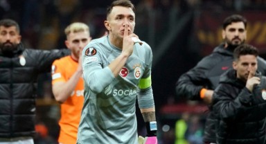 Beşiktaş derbilerinin en deneyimlisi Muslera