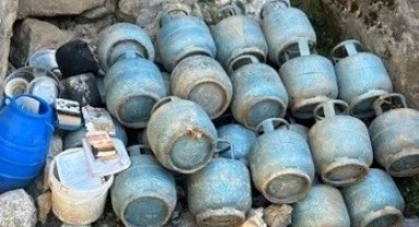 Bitlis’te mühimmat ve yaşam malzemesi ele geçirildi