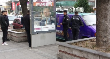 DEM Parti’nin seçim aracı kurşunlandı
