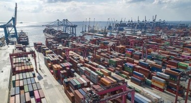 Dış ticaret açığındaki azalış devam ediyor