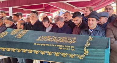 Feci kazada hayatını kaybeden 4 kişi son yolculuğuna uğurlandı