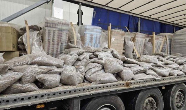 Gümrük'de 116 bin 150 paket kaçak sigara yakalandı