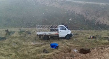 Kontrolden çıkan pikap devrildi: 1 yaralı