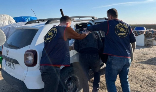 Mersin'de cezaevi firarisi çadırda yakalandı