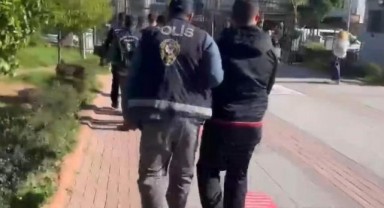 Mersin'de göçmen kaçakçılığı operasyonu: 3 tutuklama