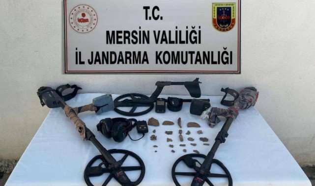 Mersin'de tarihi eser kaçakçılığı operasyonu: 5 gözaltı