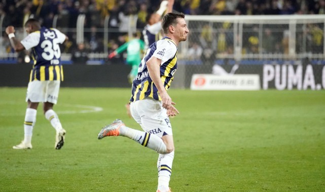 Mert Hakan Yandaş’tan üst üste iki iç saha maçında gol