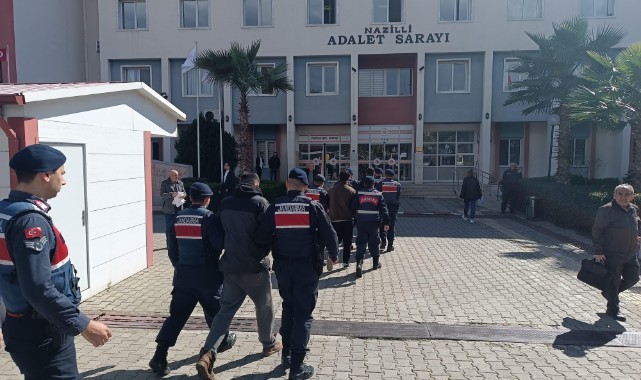 Öğrenci hesapları üzerinden dolandırıcılık yapıyorlardı, yakalandılar