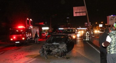Refüje çarpan otomobil taklalar attı: 1 ölü