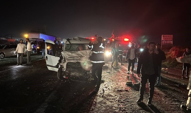Şanlıurfa'da zincirleme kaza: Ölü ve yaralılar var