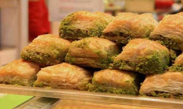 Tatlıyı iftardan en az 2 saat sonra tüketin