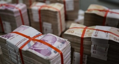 Türk lirasıyla dış ticaret yılın iki ayında 210 milyar liraya yaklaştı