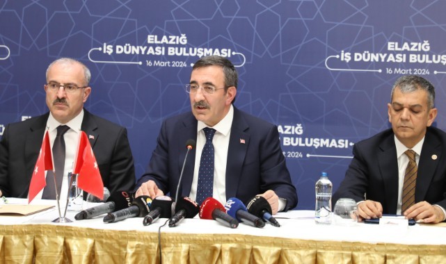 Türkiye'nin ekonomisi 1 trilyon doların üstüne çıktı