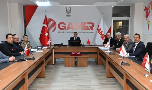 Vali Şıldak'tan Seçim Koordinasyon Merkezi'nde çağrı yaptı