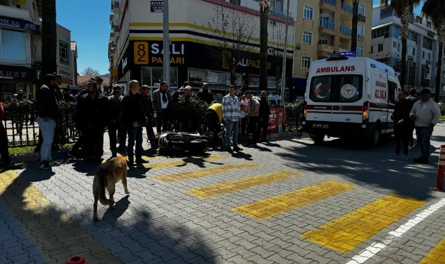 Yayaya yol vermek isterken kazaya karıştılar: 2 yaralı