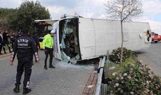 Yolcu minibüsü devrildi: 28 yaralı
