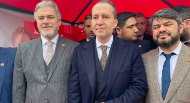 YRP lideri Erbakan: Seçimlere kaç üyeyle gireceğini açıkladı