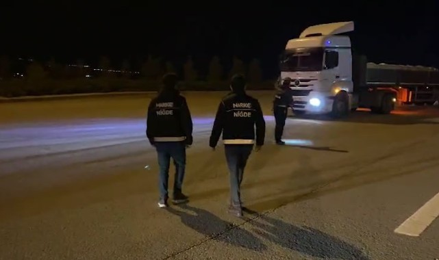 18 kilo 240 gram esrar ele geçirildi: 2 gözaltı