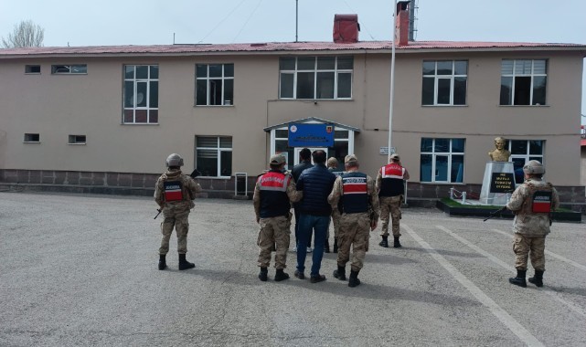Adam öldürme suçundan aranan zanlılar yakalandı