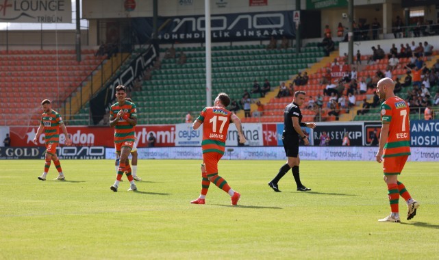 Alanyaspor: 6 - İstanbulspor: 0