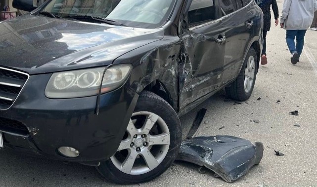 Alkollü sürücü dehşet saçtı, 8 aracı biçti