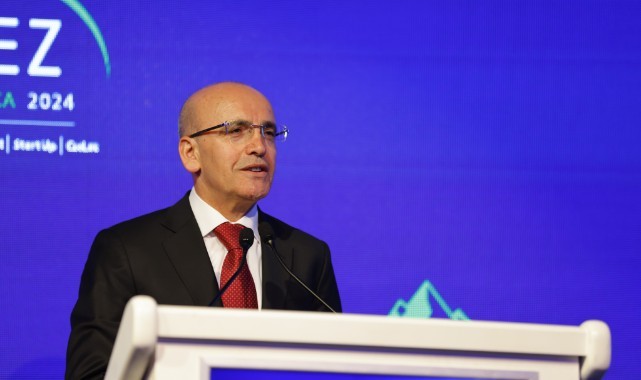 Bakan Şimşek: "Cari açık yüzde 2.5'in altında olacak"