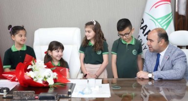 Başkan Çiftçi makamını çocuklara devretti