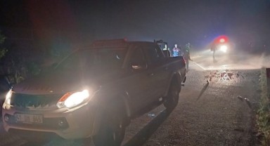 İki motosiklet kafa kafaya çarpıştı: 1 ölü, 3 yaralı