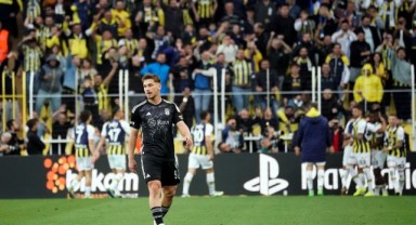 Kılıçsoy'a, Fenerbahçe tribünlerinden alkış