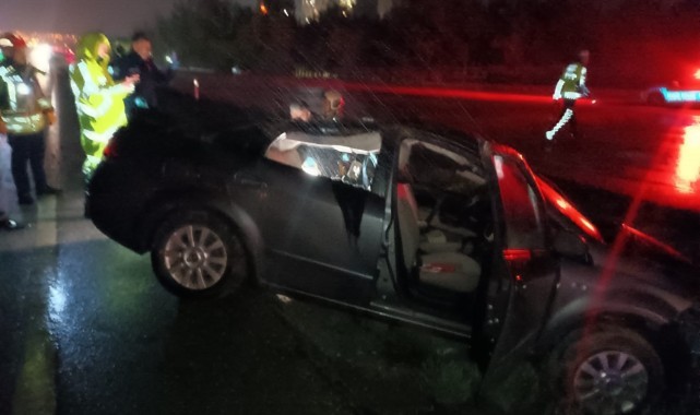 Kontrolden çıkan araç bariyere çarptı: 1 ölü, 5 yaralı