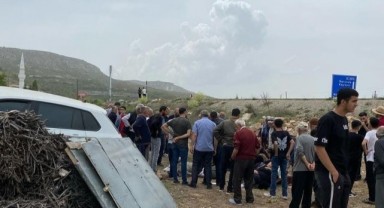 Kontrolden çıkan cip yol kenarına savruldu: 4 yaralı