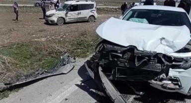 Konya’da iki araç çarpıştı: 1 yaralı