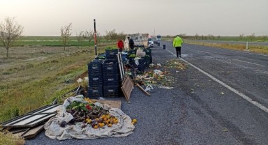 Konya’da kamyonet devrildi: 2 yaralı