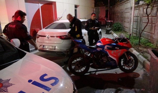 Motosiklet ile bisiklet çarpıştı: 3 yaralı