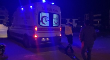 Motosiklet ticari taksi ile çarpıştı: 1 yaralı